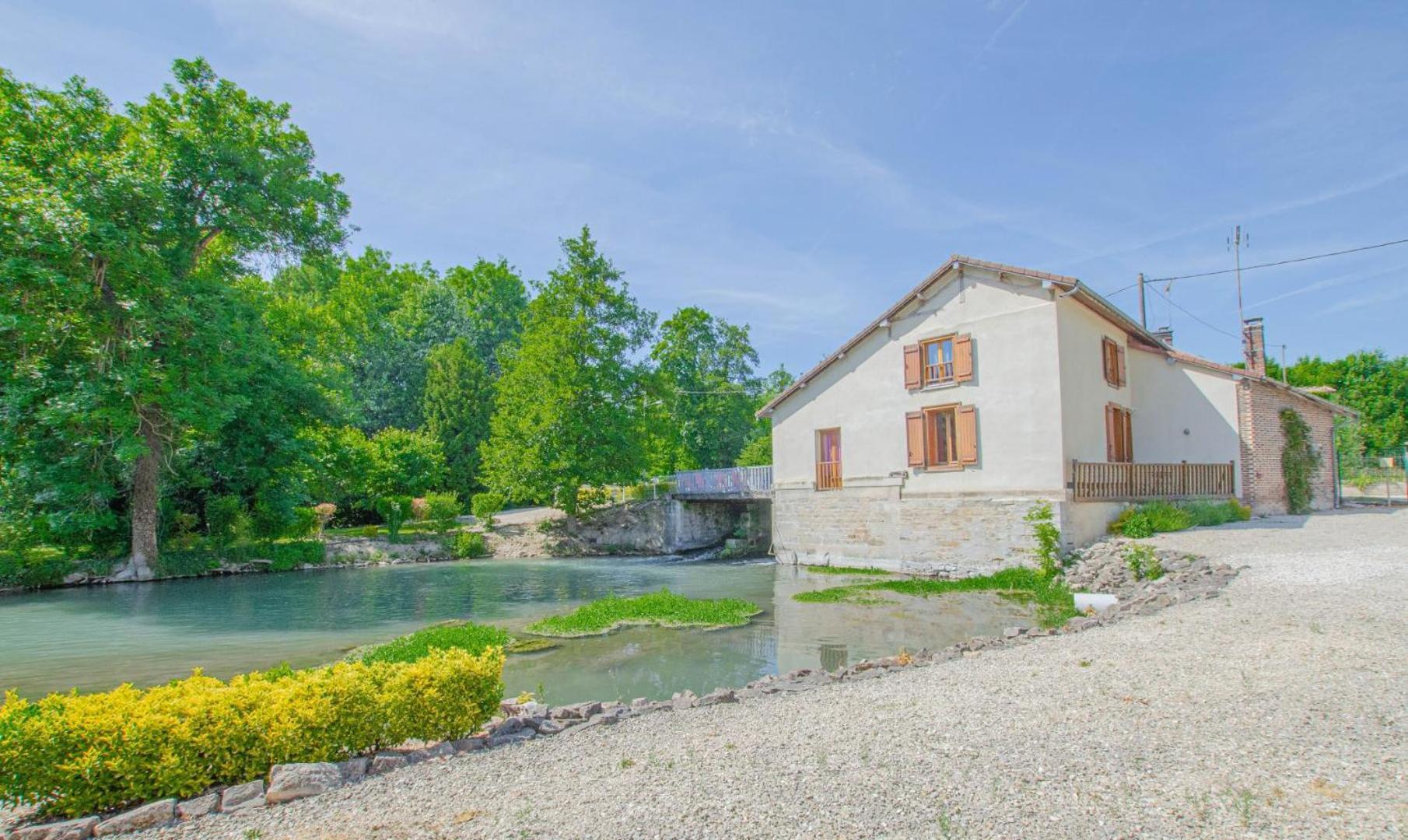 Vila Le Moulin De La Lhuitrelle Exteriér fotografie